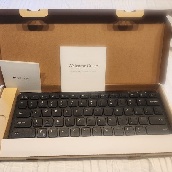 NWT Anker Ultra Compact Bluetooth Keyboard - Picture 2 of 6